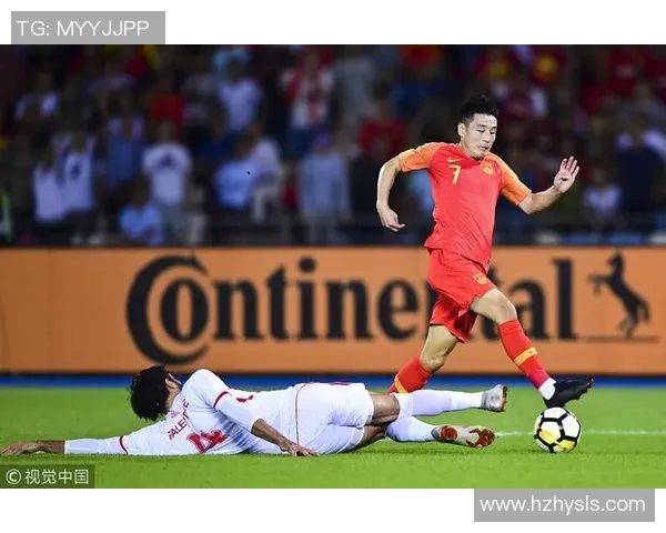 足球明星背后的故事家境揭秘与成长历程分析